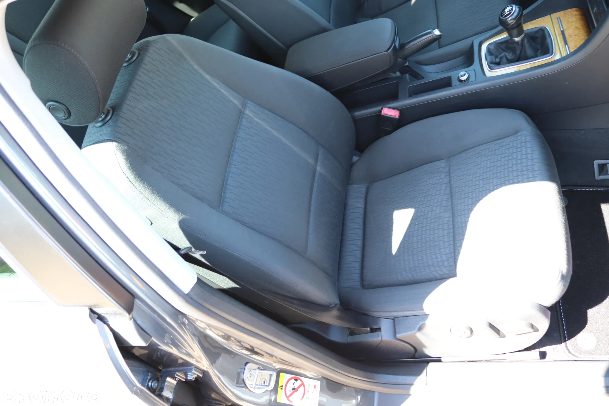 Audi A4 1.8T Quattro - 25