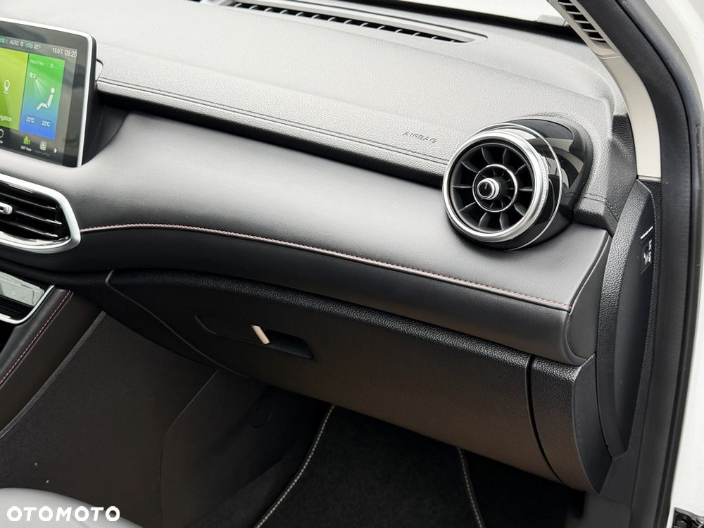 MG EHS 1.5T-GDI Luxury - 13