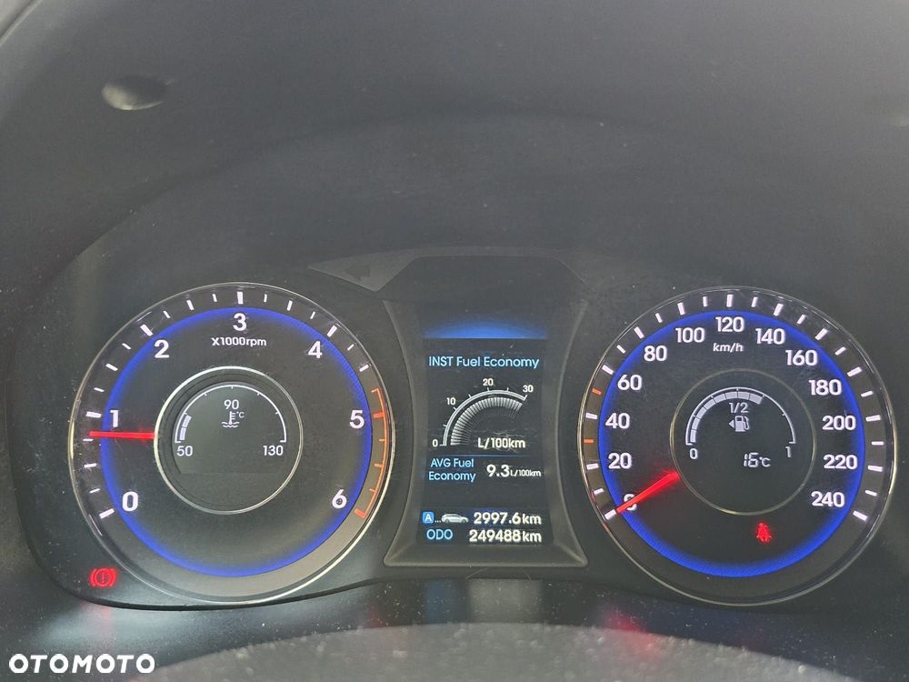 Hyundai i40 - 12