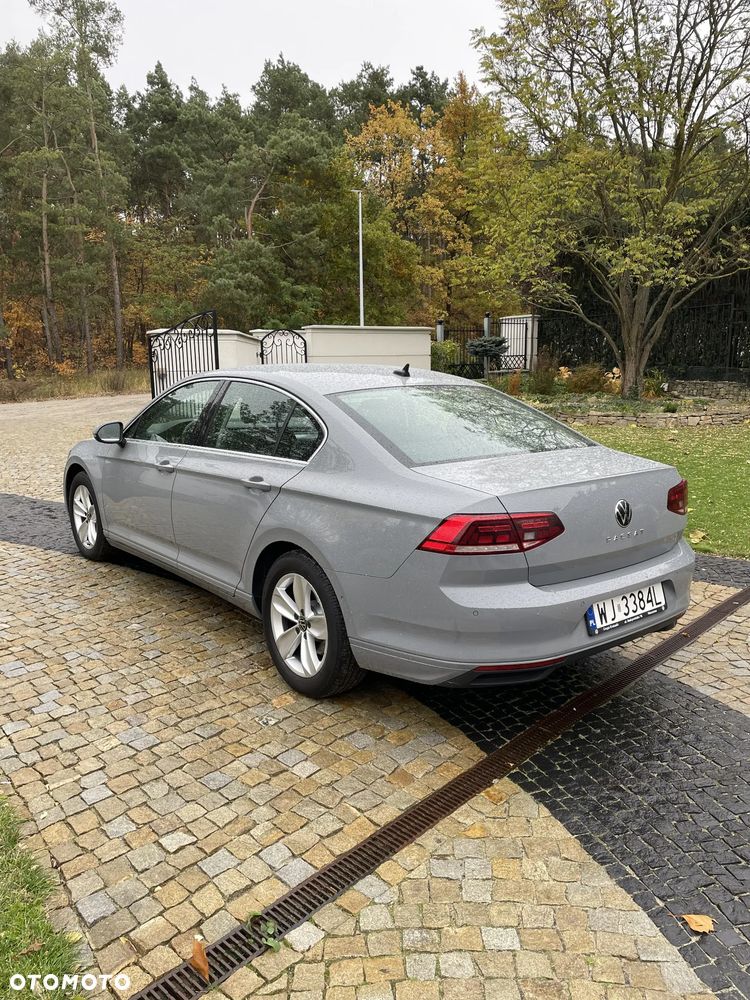 Volkswagen Passat - 7