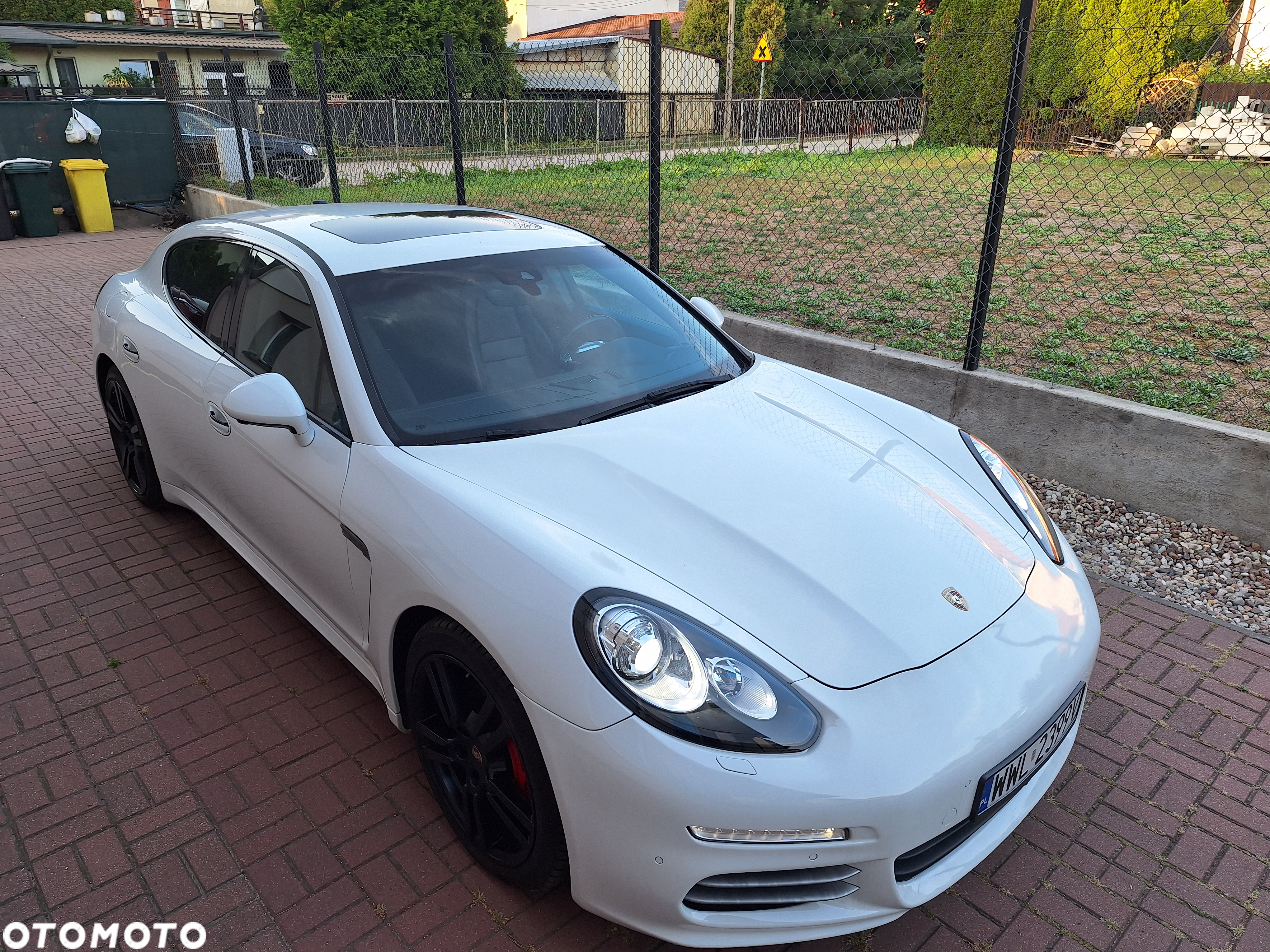 Porsche Panamera 4S - 18