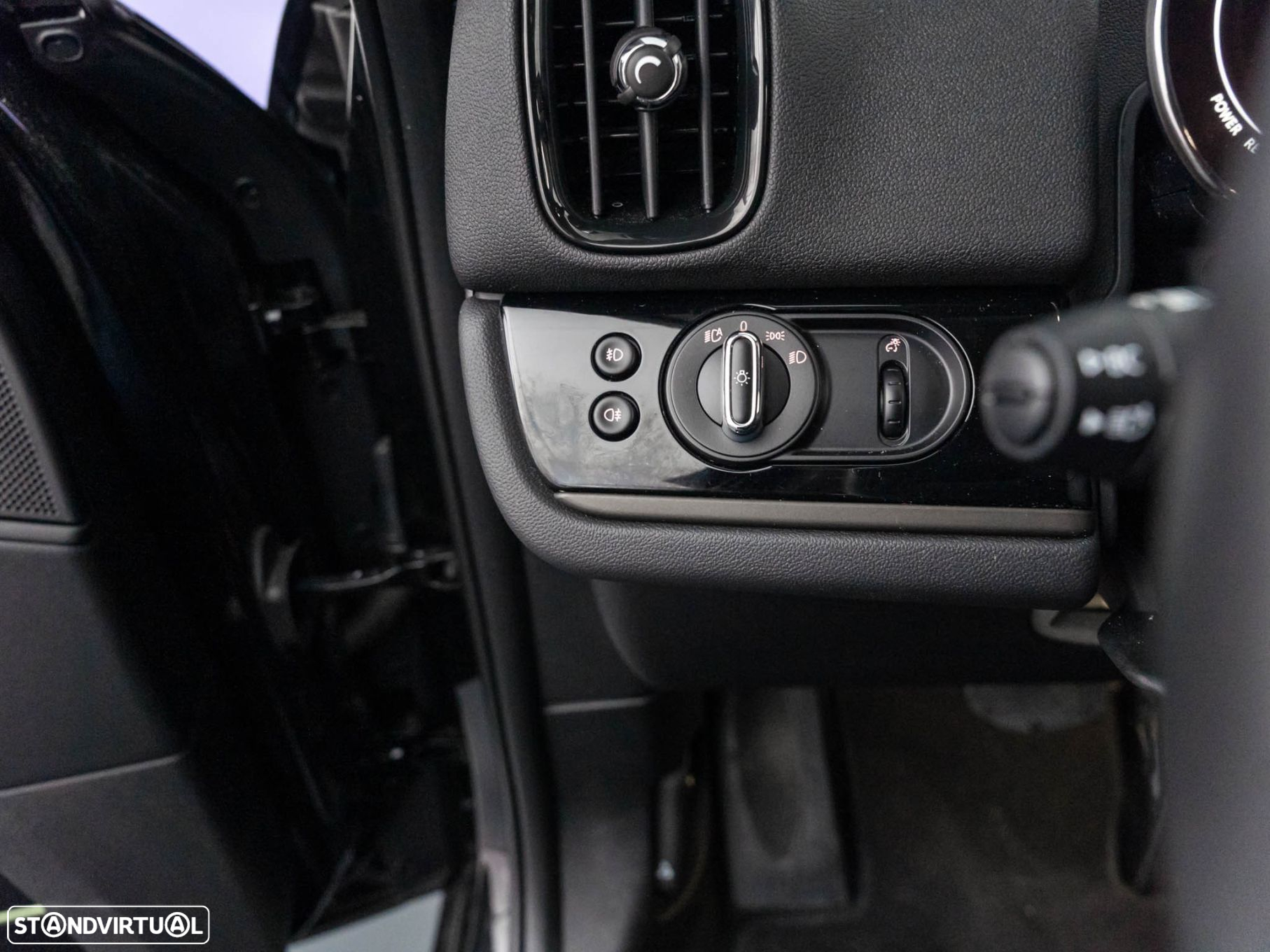 MINI Countryman Cooper SE Premium Essential Auto - 19