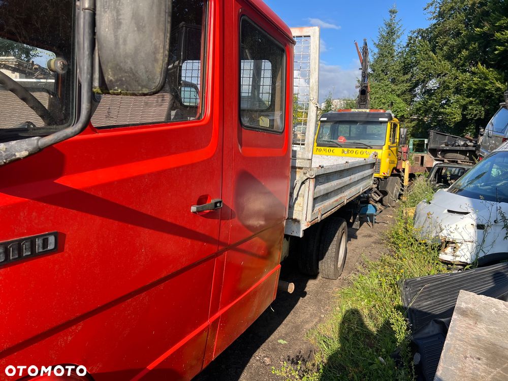 Kiper 3 strony zabudowa  meiller Mercedes 611d hydrauliczno-elektryczny - 14