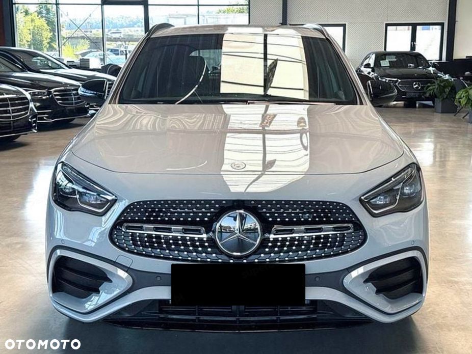 Mercedes-Benz GLA 220 mHEV 4-Matic AMG Line 8G-DCT - 3