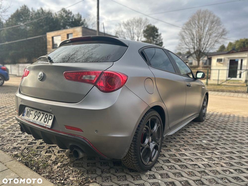 Alfa Romeo Giulietta 1750 TBi Veloce TCT - 8