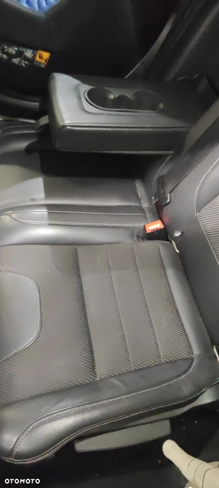 Ford Kuga 2.0 TDCi 2x4 Individual - 9