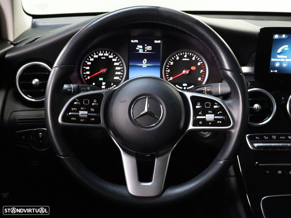 Mercedes-Benz GLC 300 e 4Matic - 9