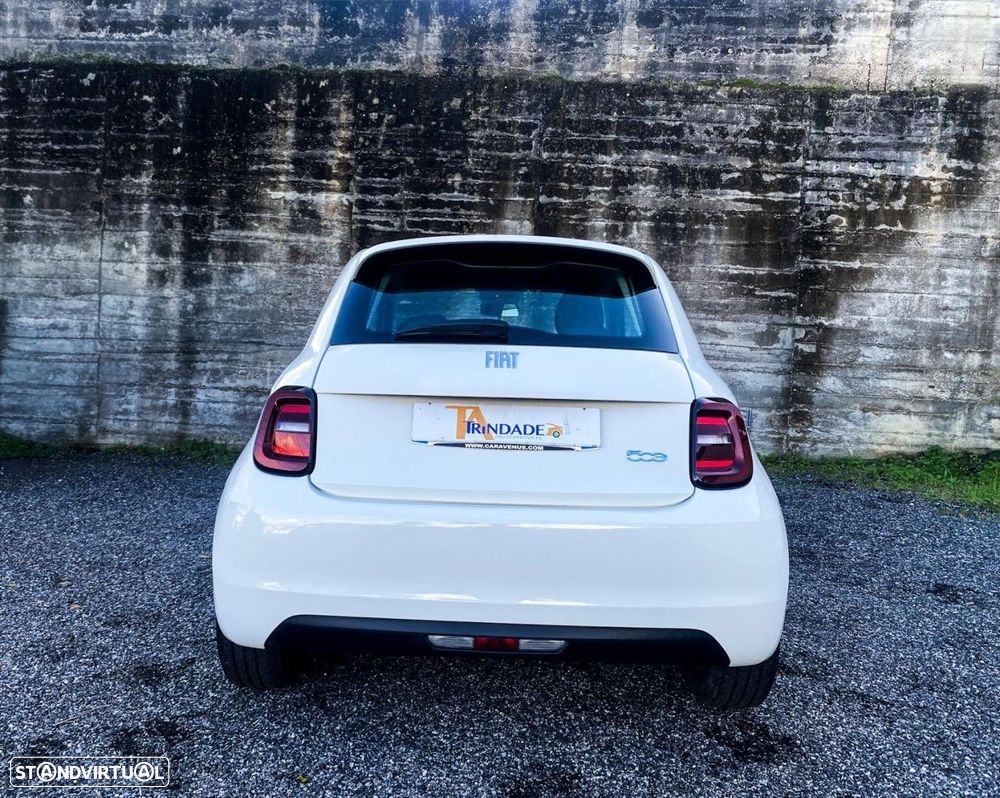 Fiat 500e Action - 17