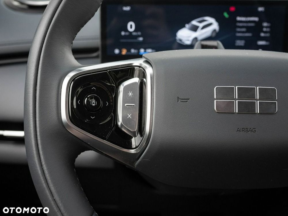 Geely Starray EM-i 1.5 PHEV Pro - 14