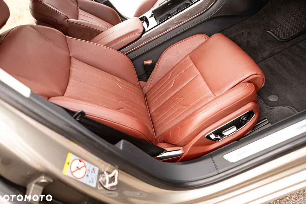 Audi A8 50 TDI mHEV Quattro Tiptr - 18
