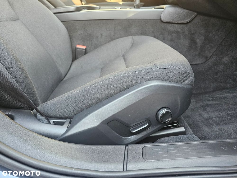 Volvo V90 D3 Kinetic - 21