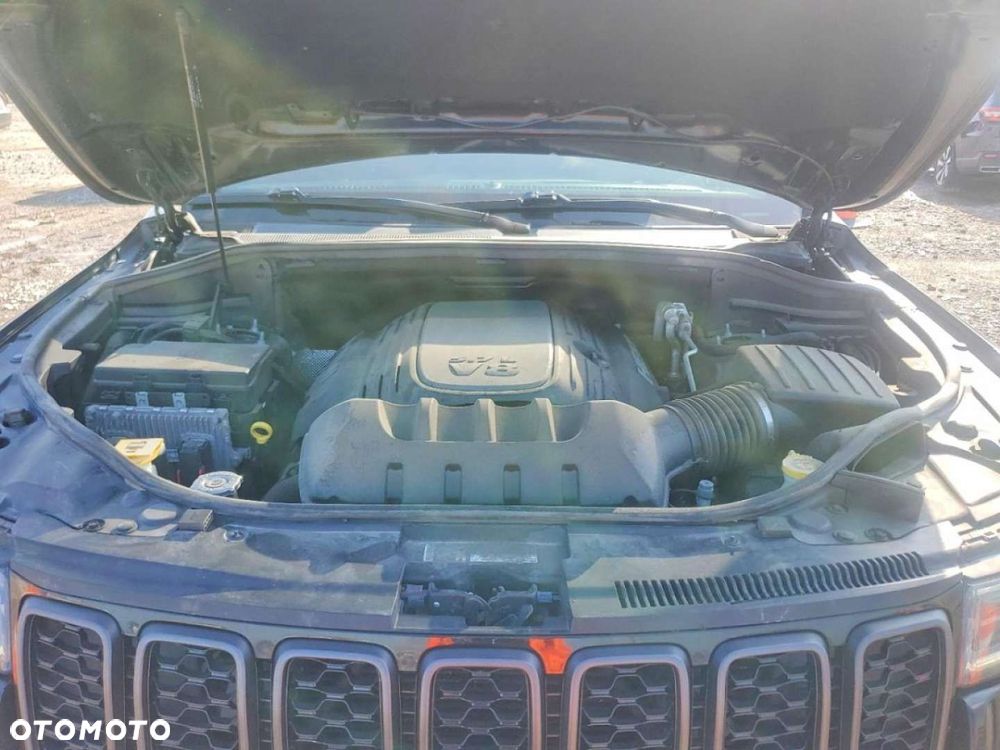 Jeep Grand Cherokee - 11