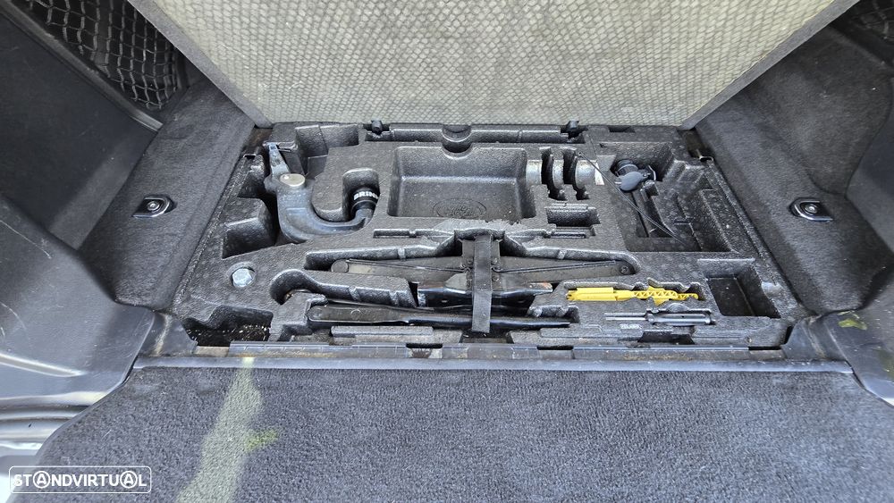 Land Rover Discovery 3.0 TD V6 Aut. SE - 13