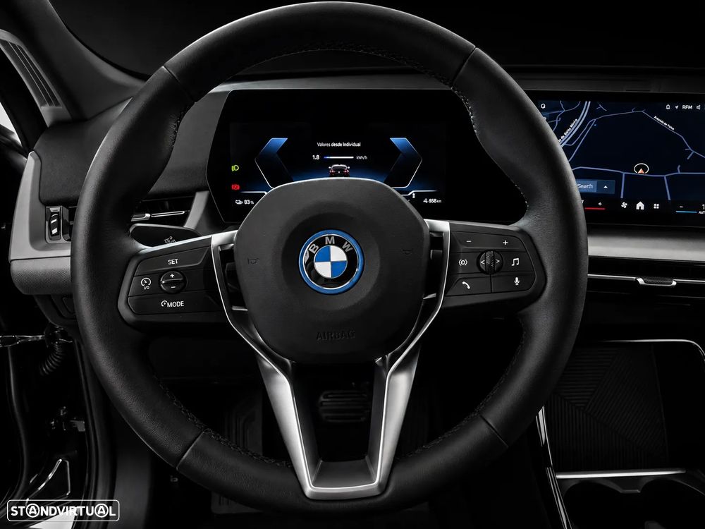 BMW iX2 eDrive20 - 26
