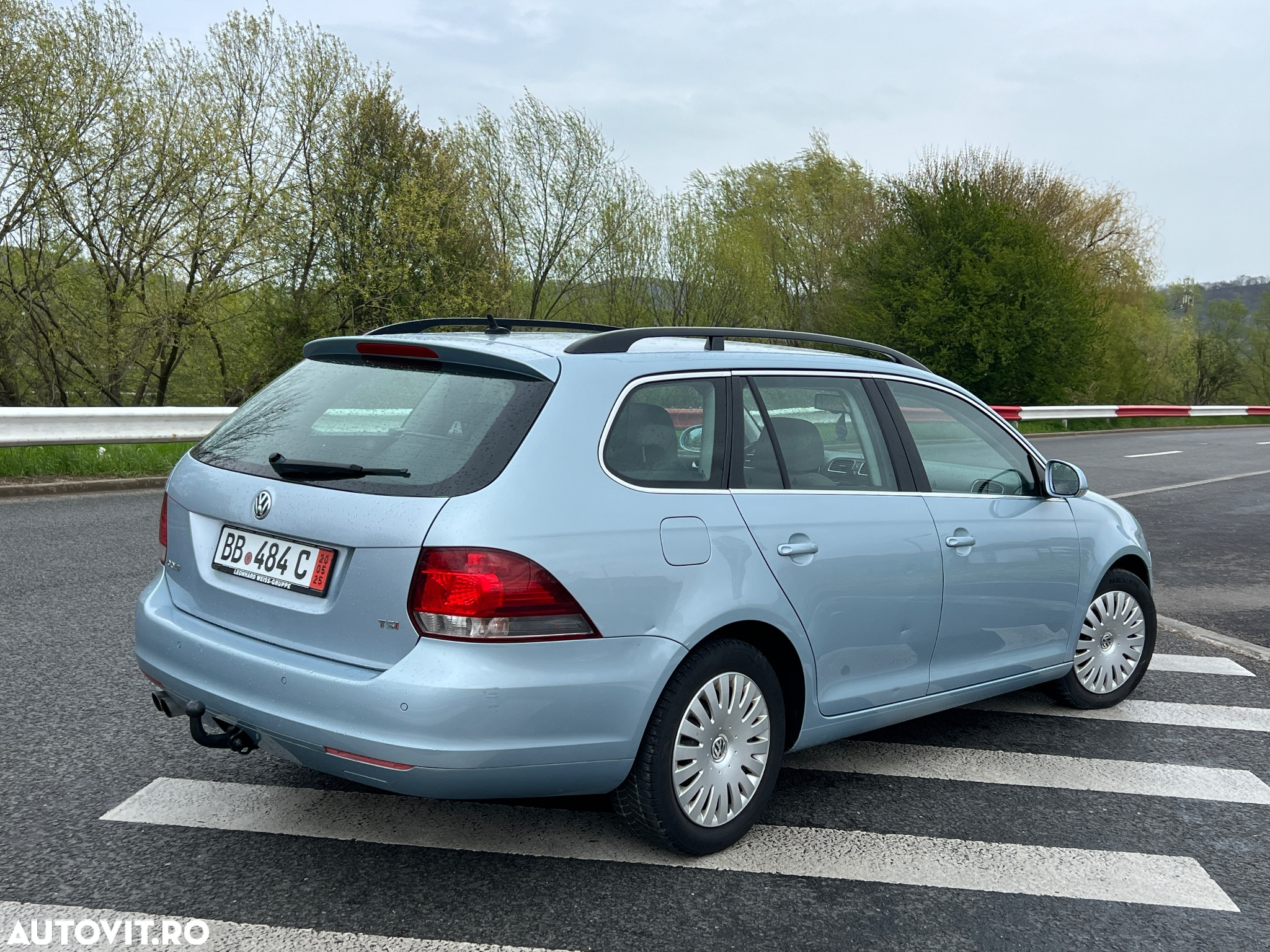 Volkswagen Golf 1.4 TSI MATCH - 6