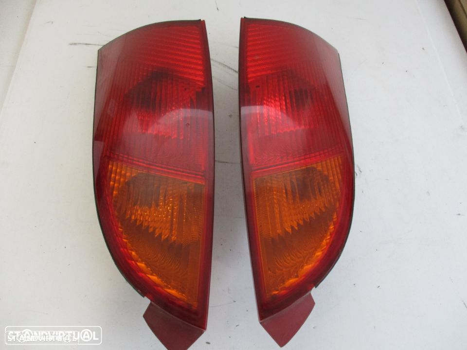 Farol Farolim Trás Ford Focus esquerdo / direito - 1