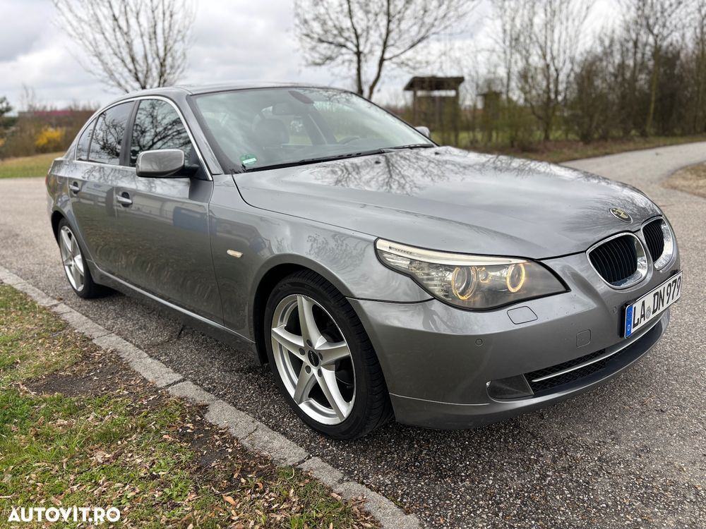 BMW Seria 5 520d - 14