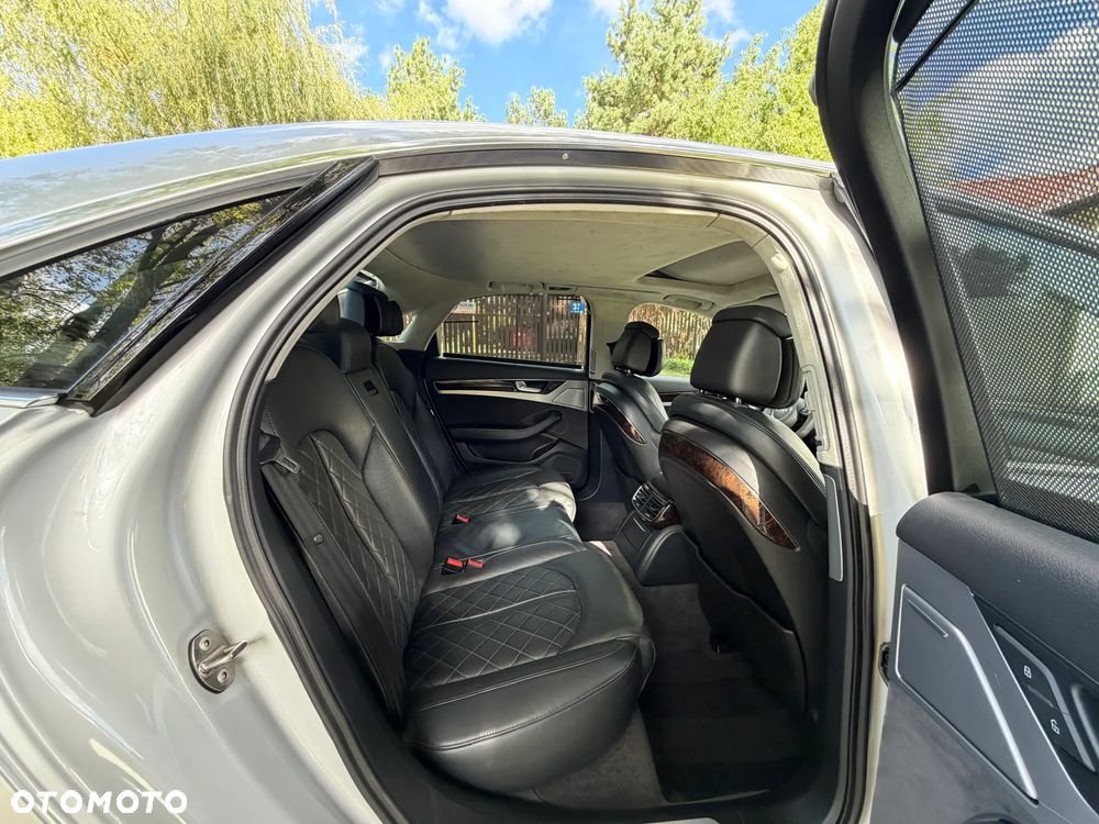 Audi A8 4.2 TDI Quattro - 33
