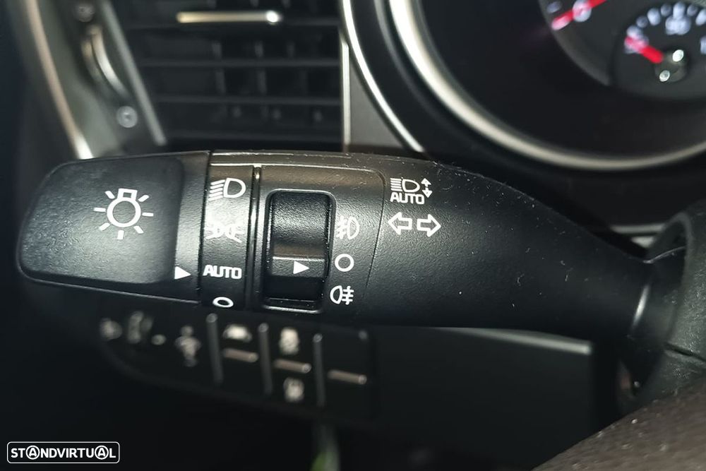 Kia XCeed 1.0 T-GDI Tech - 11