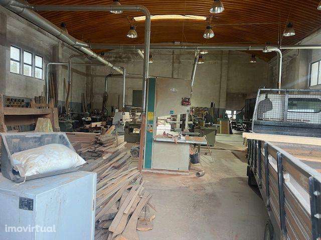 Armazém em Alvaiázere - Grande imagem: 4/26