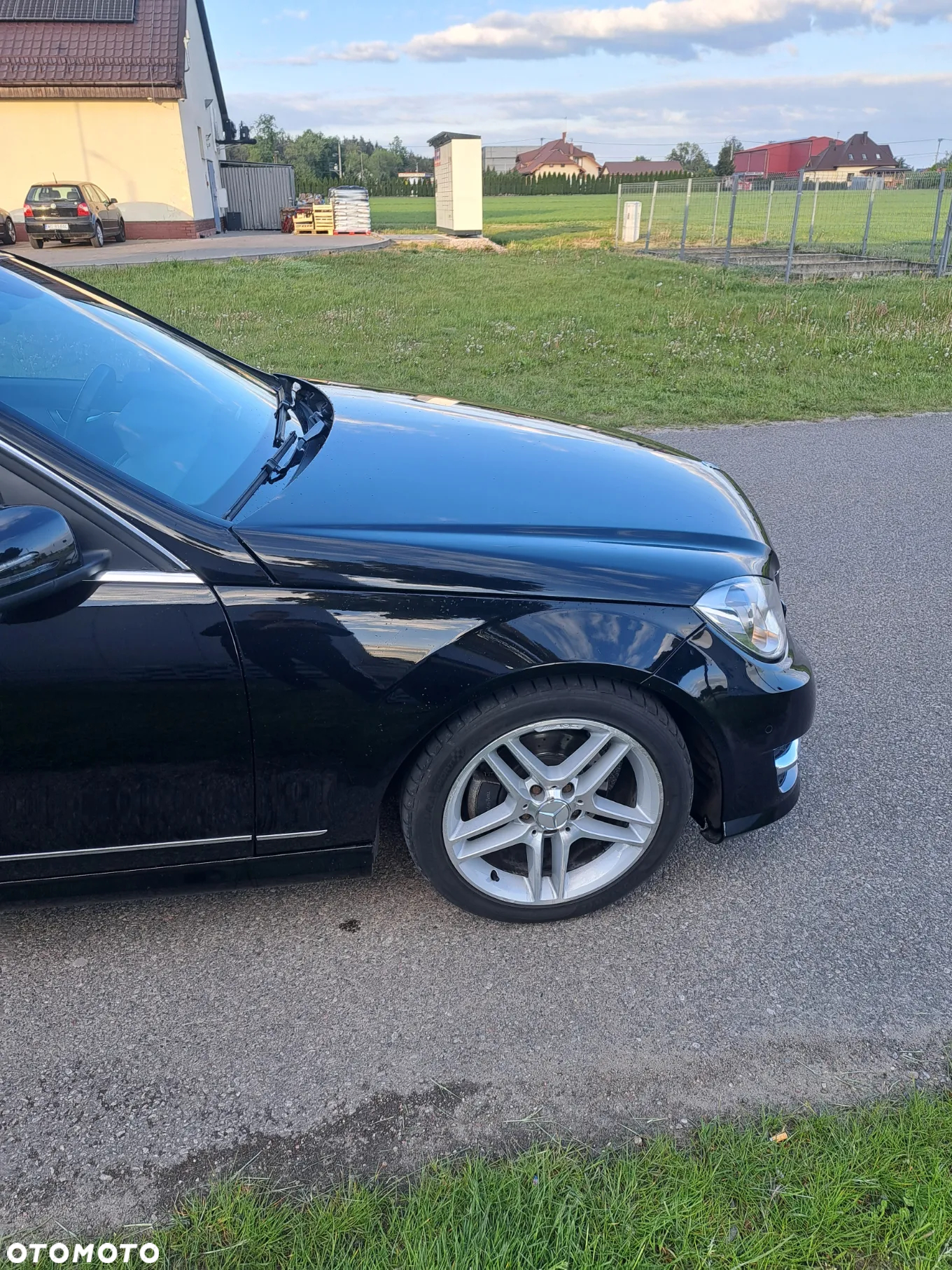 Mercedes-Benz Klasa C 180 T CDI DPF (BlueEFFICIENCY) Avantgarde - 6