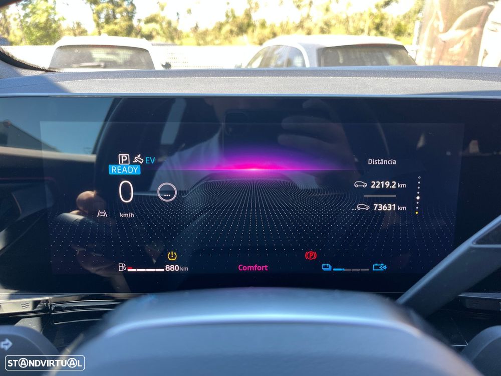 Renault Austral 1.2 Full Hybrid E-Tech Esprit Alpine - 17