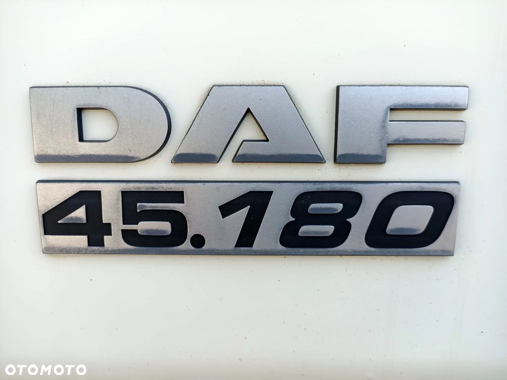 DAF LF 45.180 E5 Chłodnia Carrier Supra 550 Winda 1500kg - 32