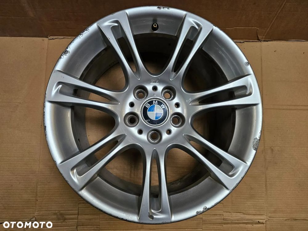 (F21) BMW OE 5 M5 F10 F11 6 M6 F06 F12 M-Pakiet / 7 842 651 / 9Jx18 IS44 5x120 - 2