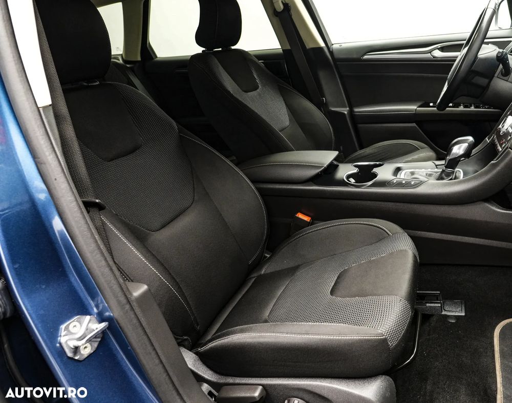 Ford Mondeo 2.0 HEV Titanium - 15