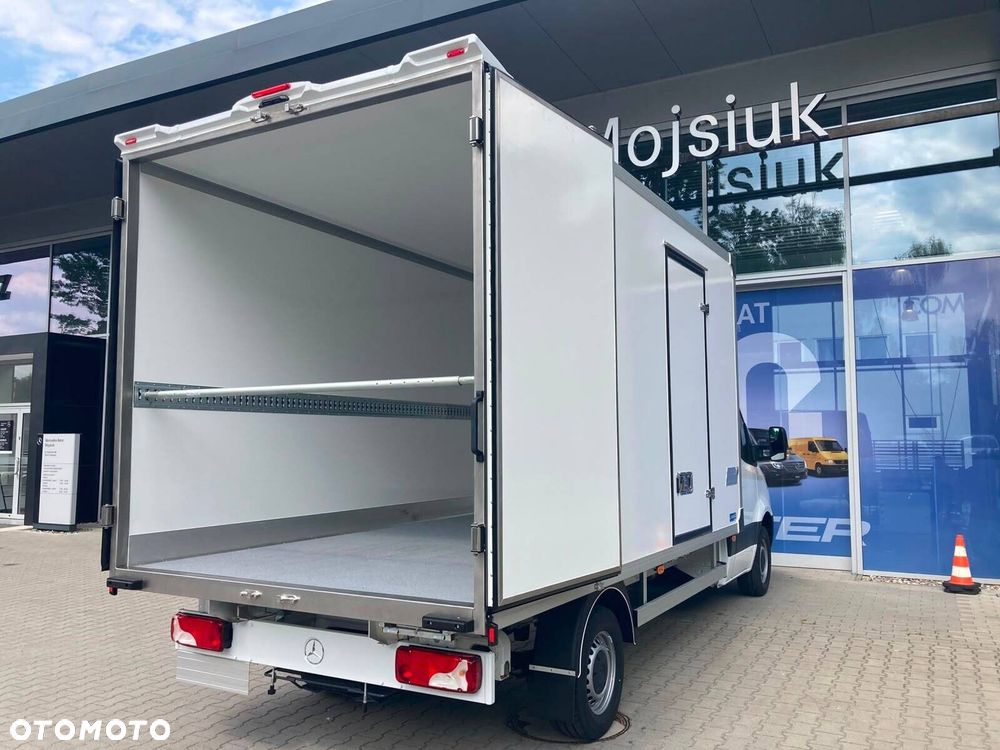 Mercedes-Benz Sprinter 317 CDI OM654 - 11