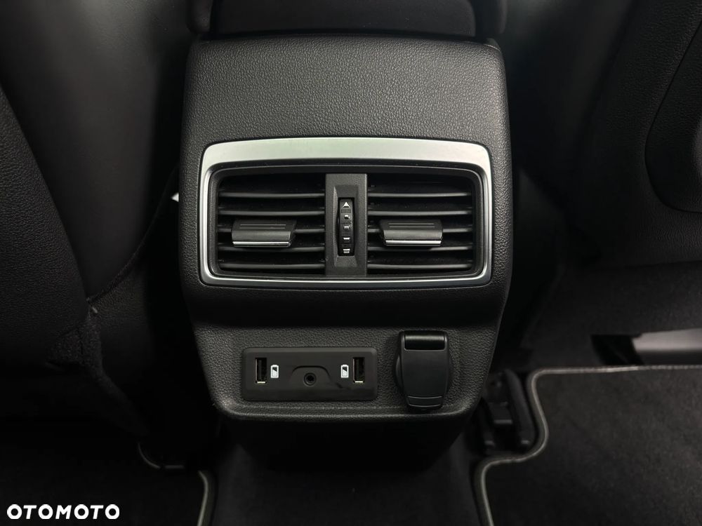 Renault Koleos 2.0 dCi Initiale Paris 4x4 X-Tronic - 14