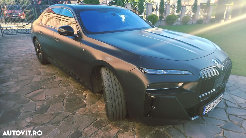 BMW Seria 7 - 16
