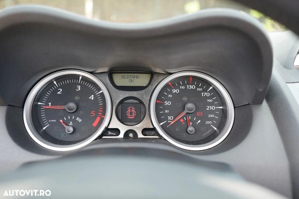 Renault Megane II 1.9 dCI Dynamique - 19