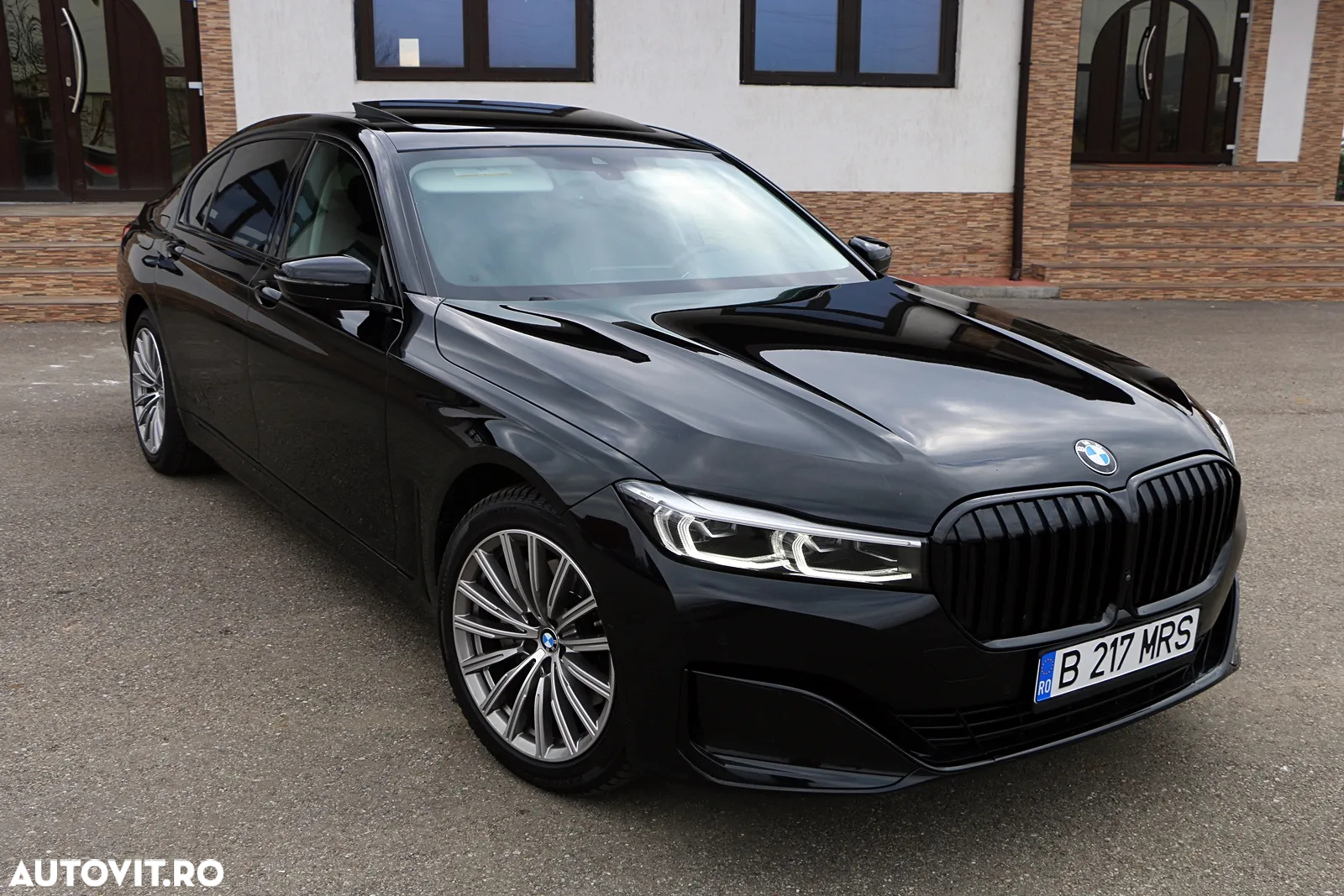 BMW Seria 7 740Li xDrive - 14