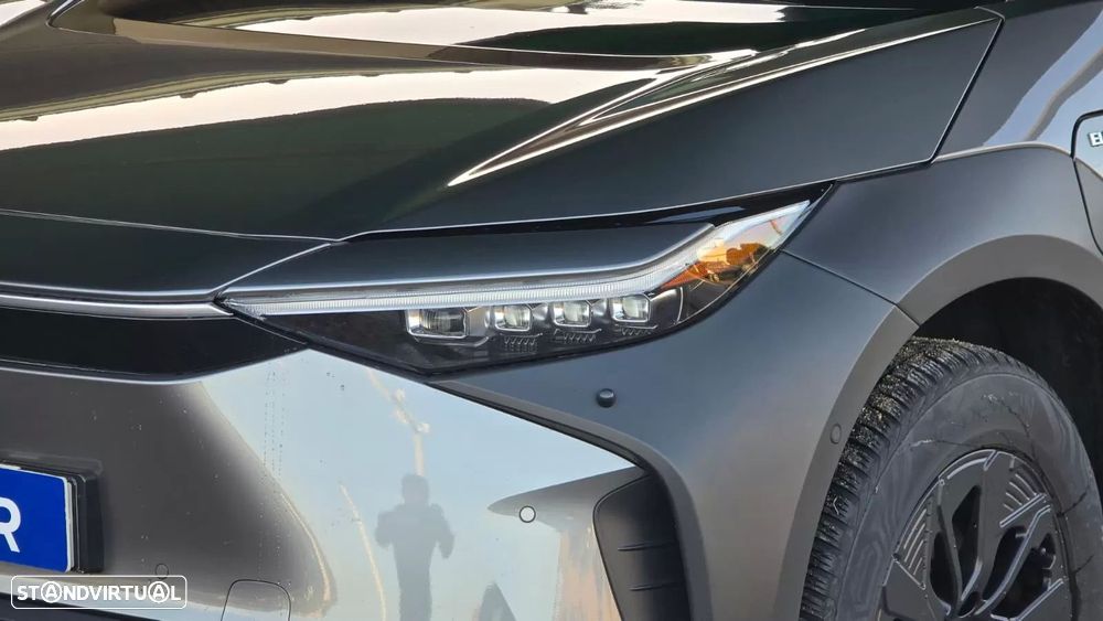 Toyota bZ4X 71,4 kWh Premium - 3