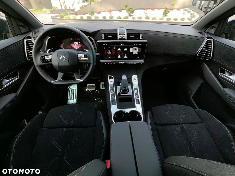 DS Automobiles DS 7 Crossback - 12