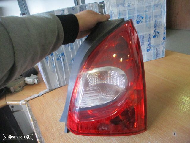 Farol Tras 181093 RENAULT TWINGO 2 2013 1.2I 75CV 3P VERMELHO DRT Hella - 6