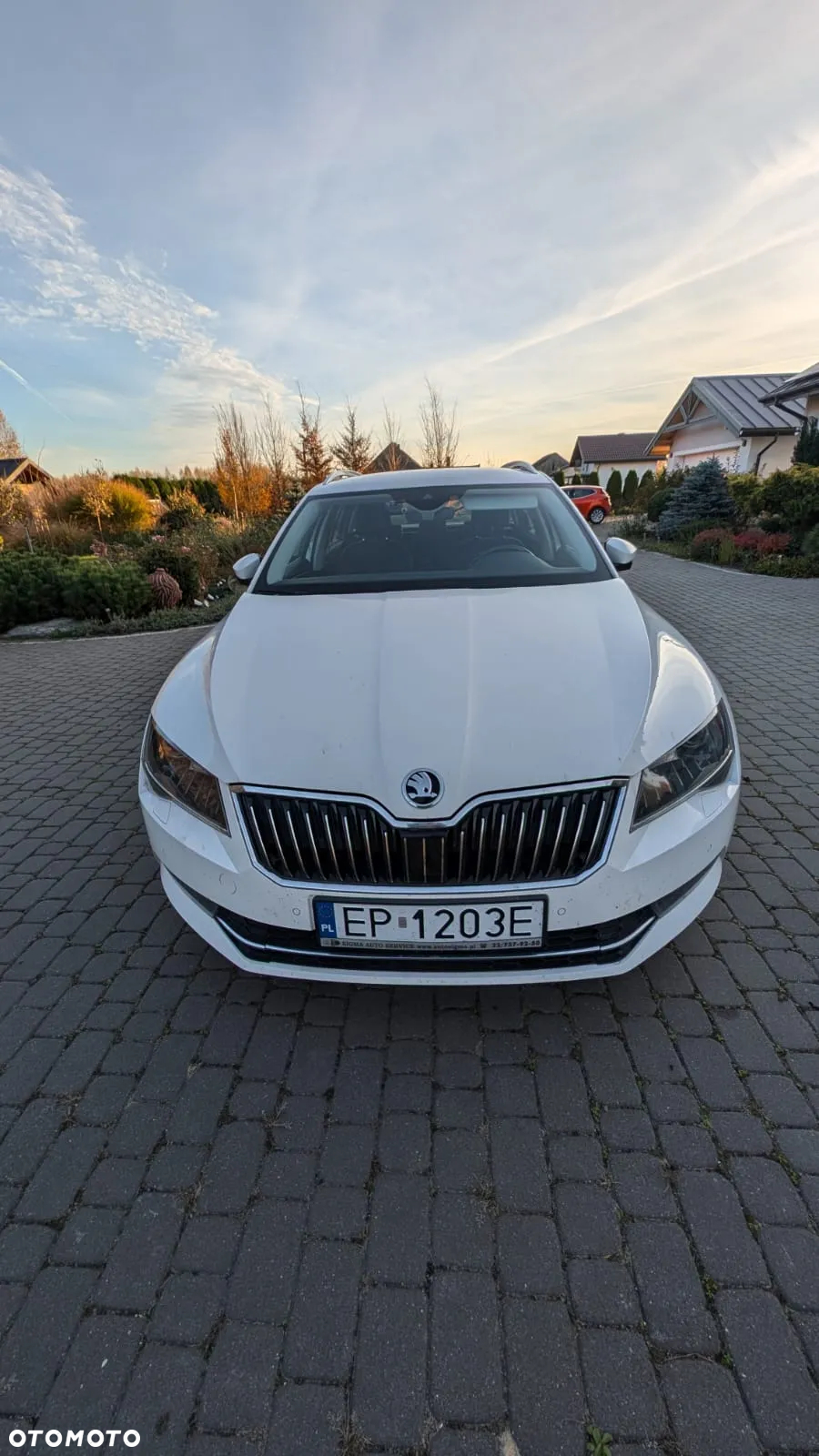Skoda Superb 2.0 TDI Style DSG - 2