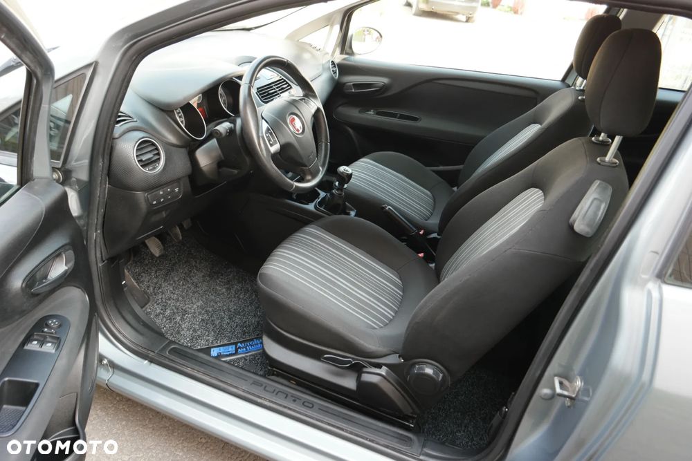 Fiat Punto Evo - 17