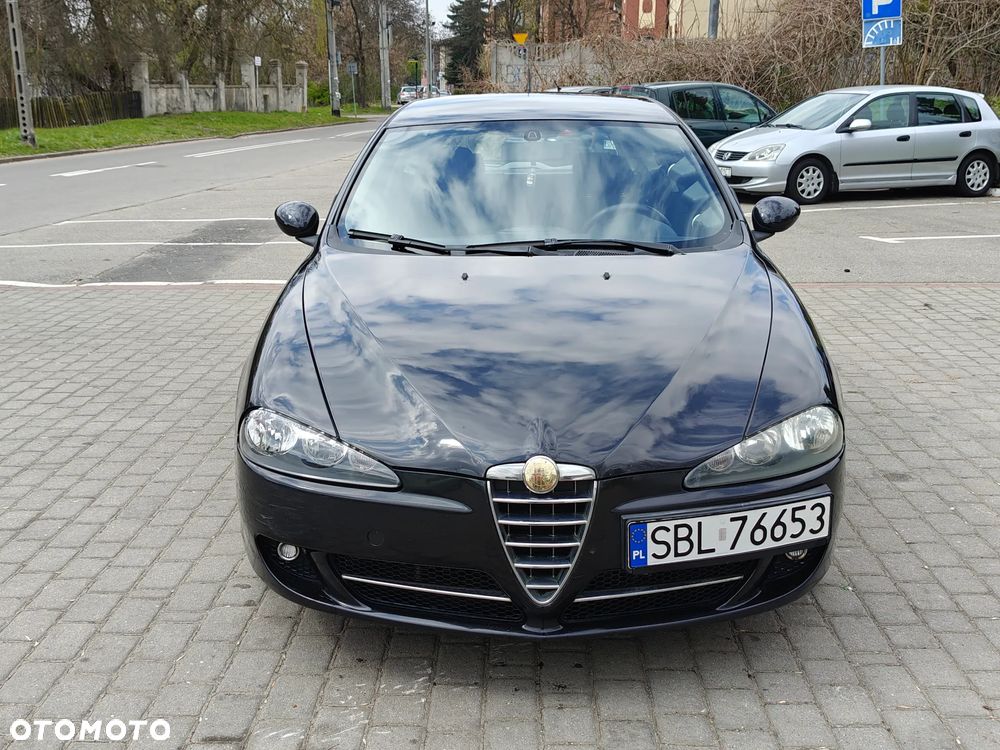 Alfa Romeo 147 1.9 JTD 16V Black Line - 21
