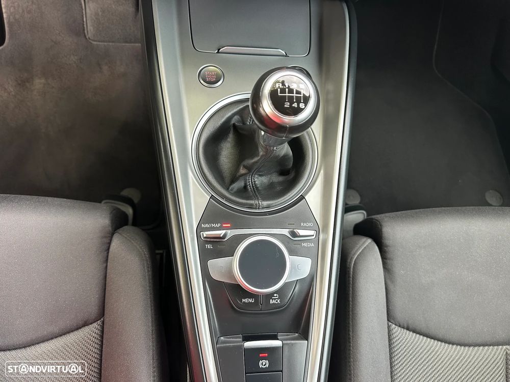 Audi TT Coupé 2.0 TDI S-line - 34
