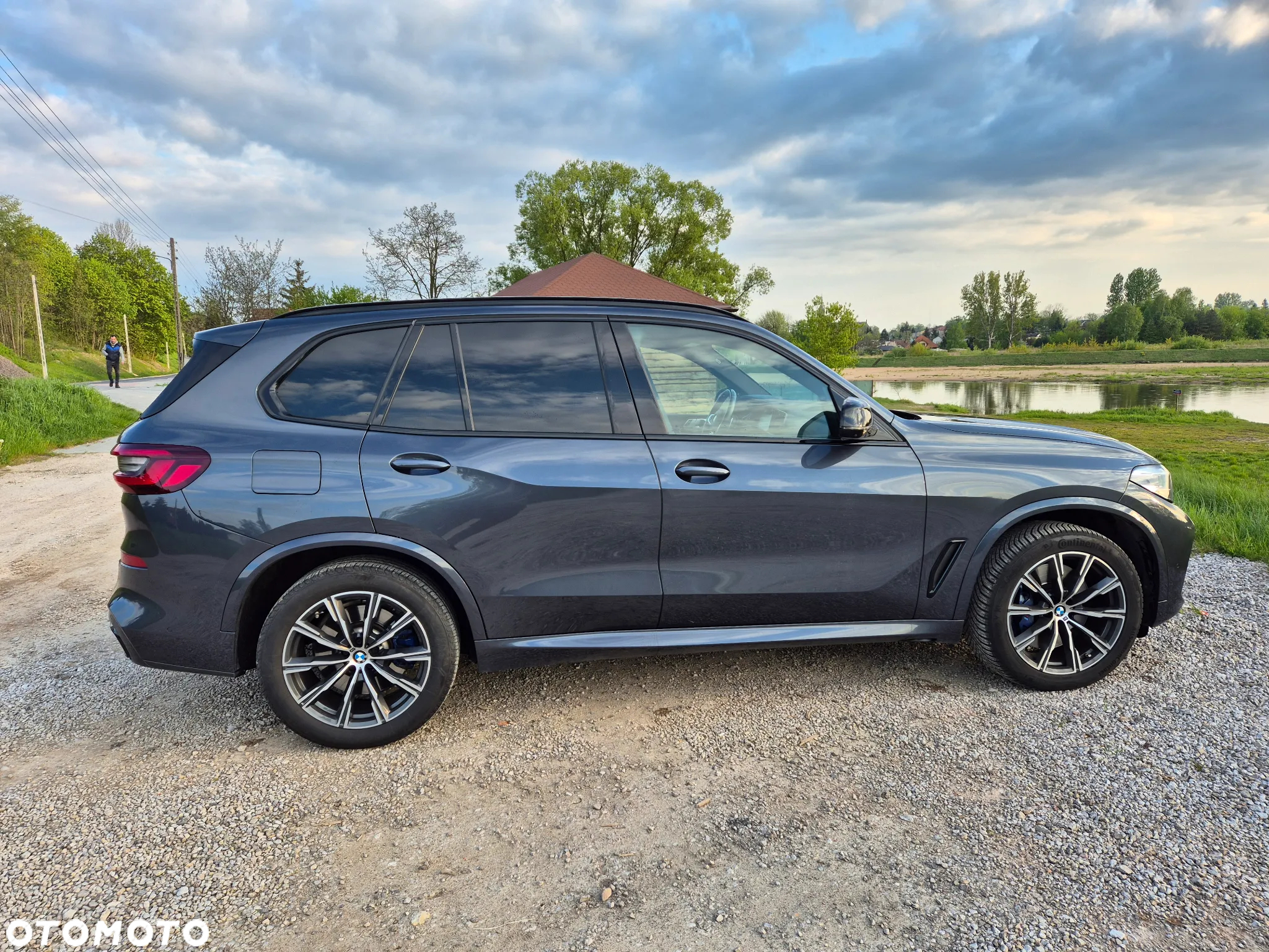 BMW X5 M M50i - 8