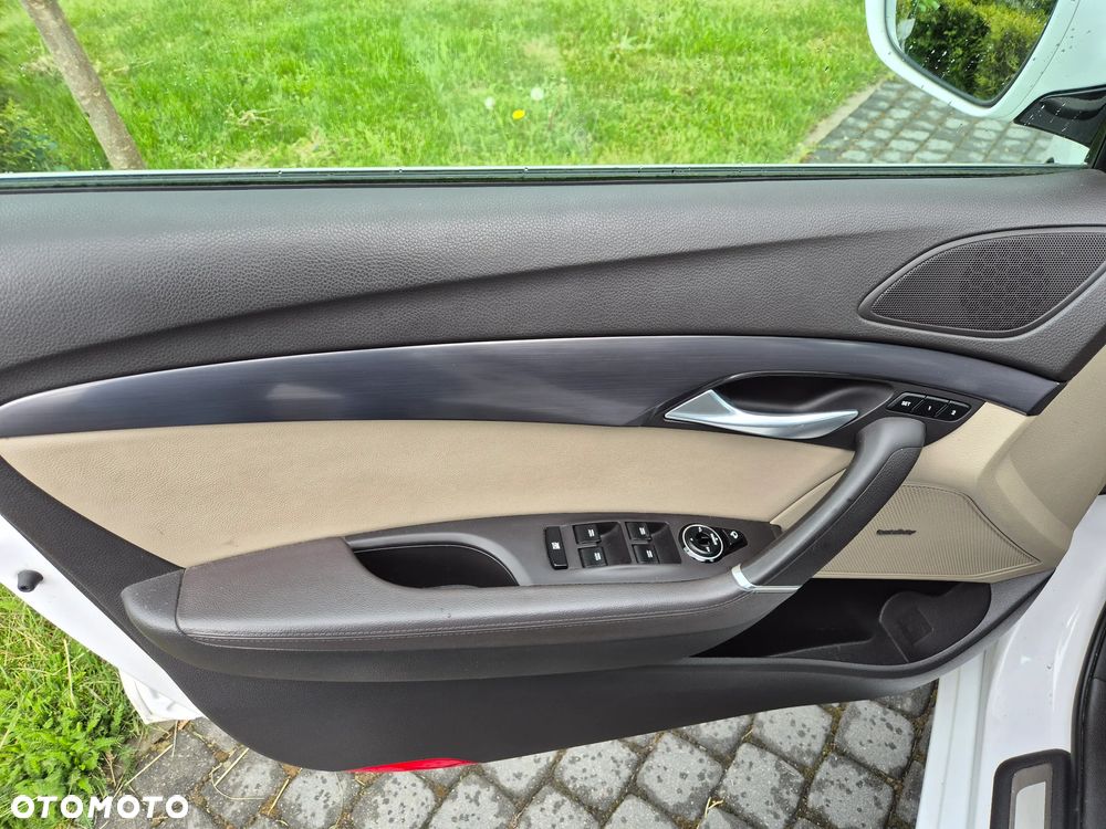 Hyundai i40 Kombi 1.7 CRDi DCT Premium - 31