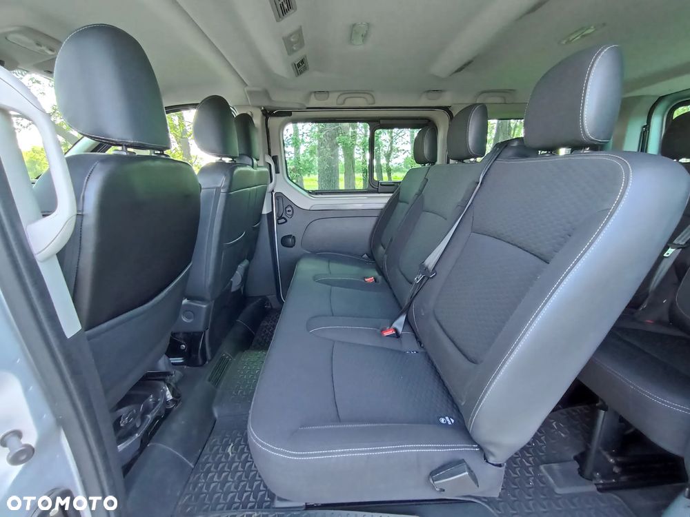 Opel Vivaro - 28