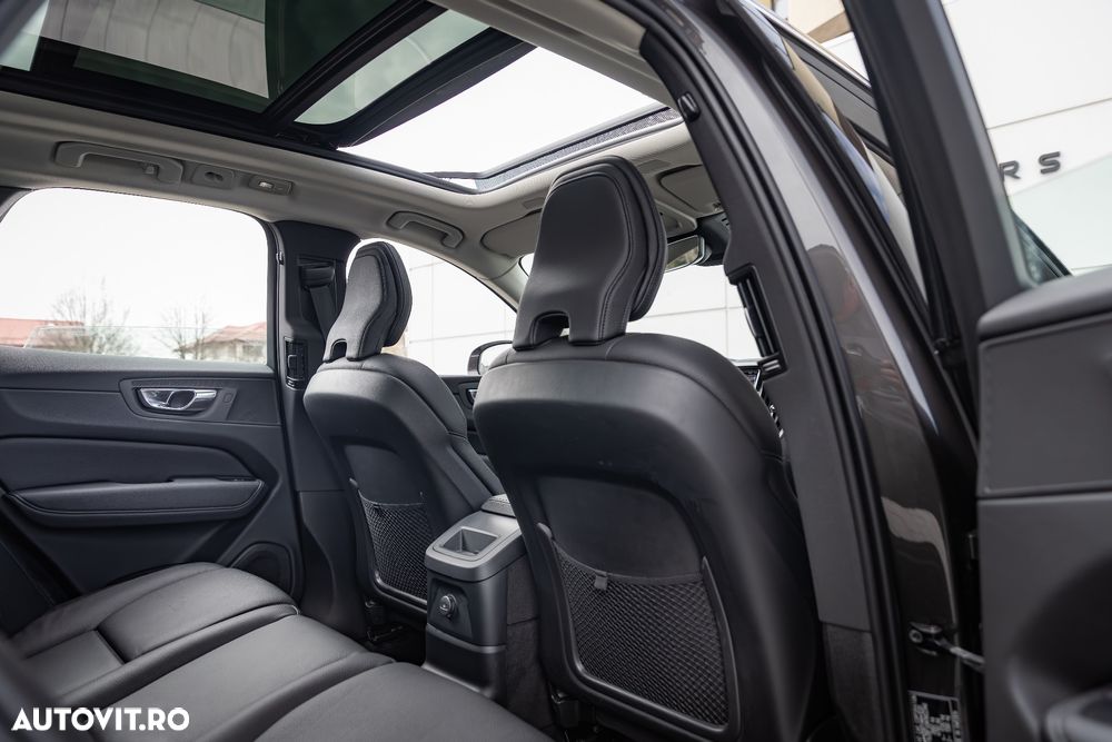 Volvo XC 60 Recharge T6 Twin Engine eAWD Inscription Expression - 28