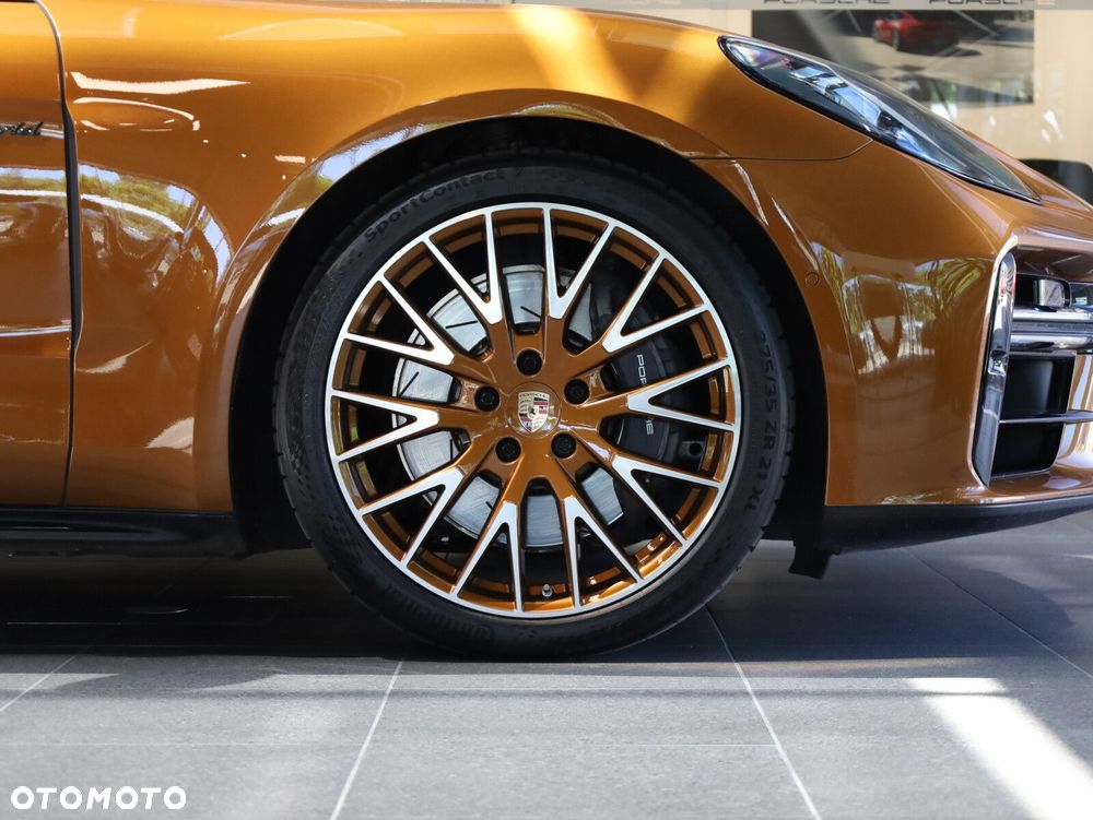 Porsche Panamera - 27