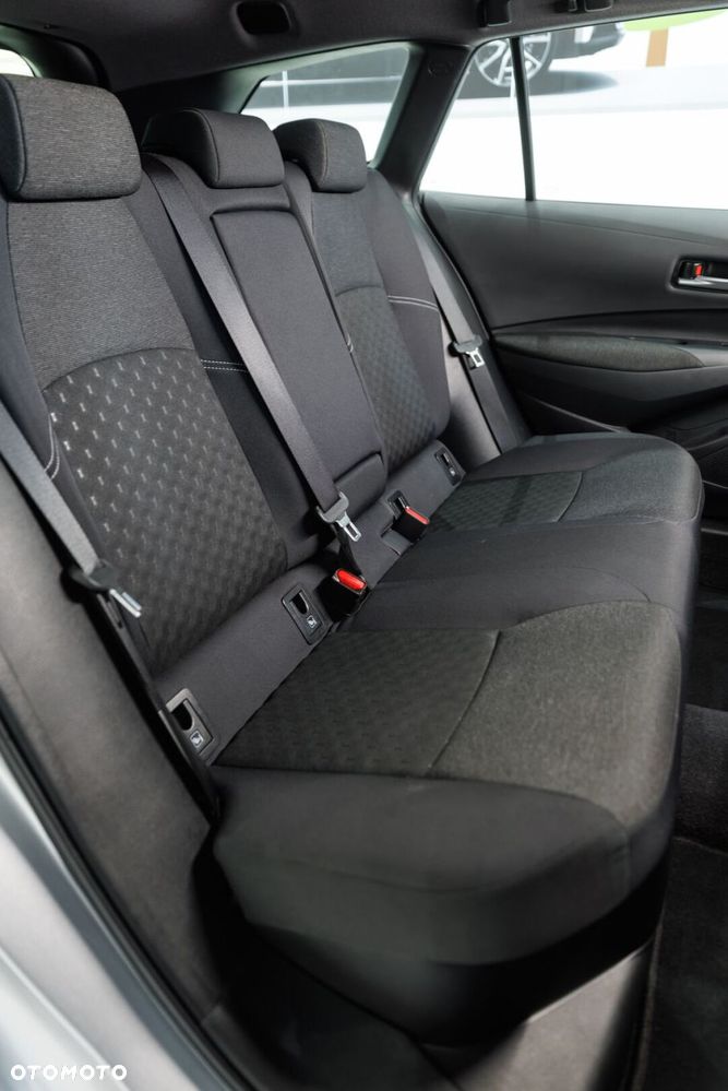 Toyota Corolla 1.8 Hybrid Comfort - 19