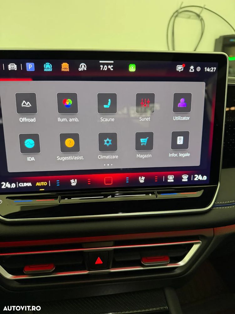 Volkswagen Tiguan 2.0 TDI SCR 4Motion DSG R-Line - 11