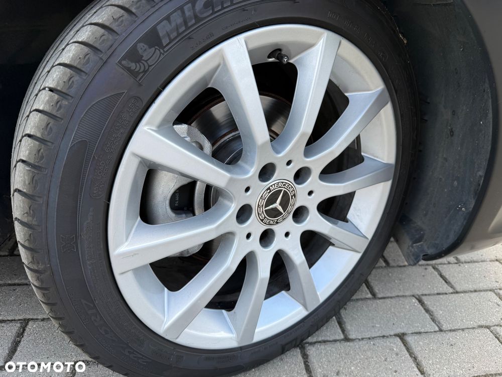 Mercedes-Benz SLK 200 (BlueEFFICIENCY) 7G-TRONIC - 22