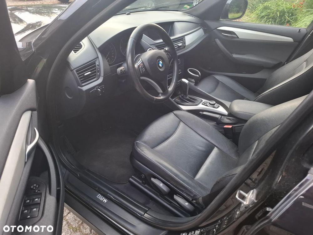 BMW X1 xDrive20d - 8